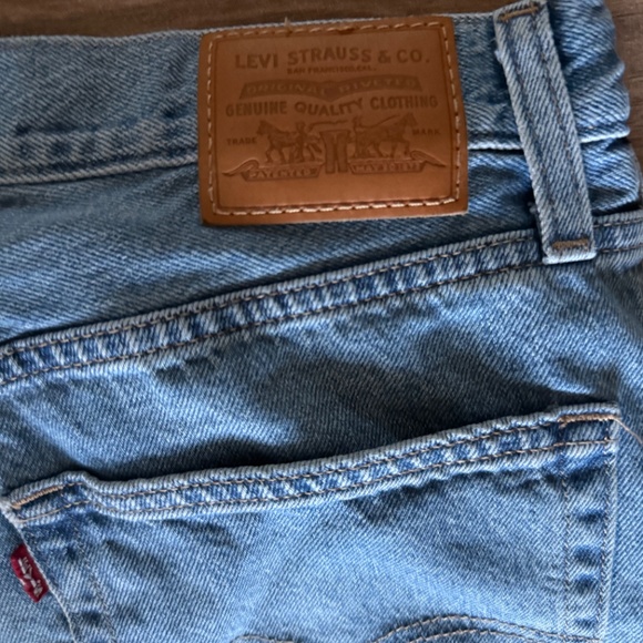 Levi’s | Baggy Dad Jeans | Size 29 - Picture 5 of 8